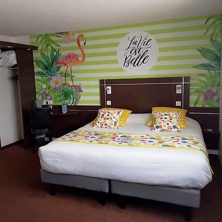 Logis Boutique Hotel Novalis กราดิกนัน ภายนอก รูปภาพ