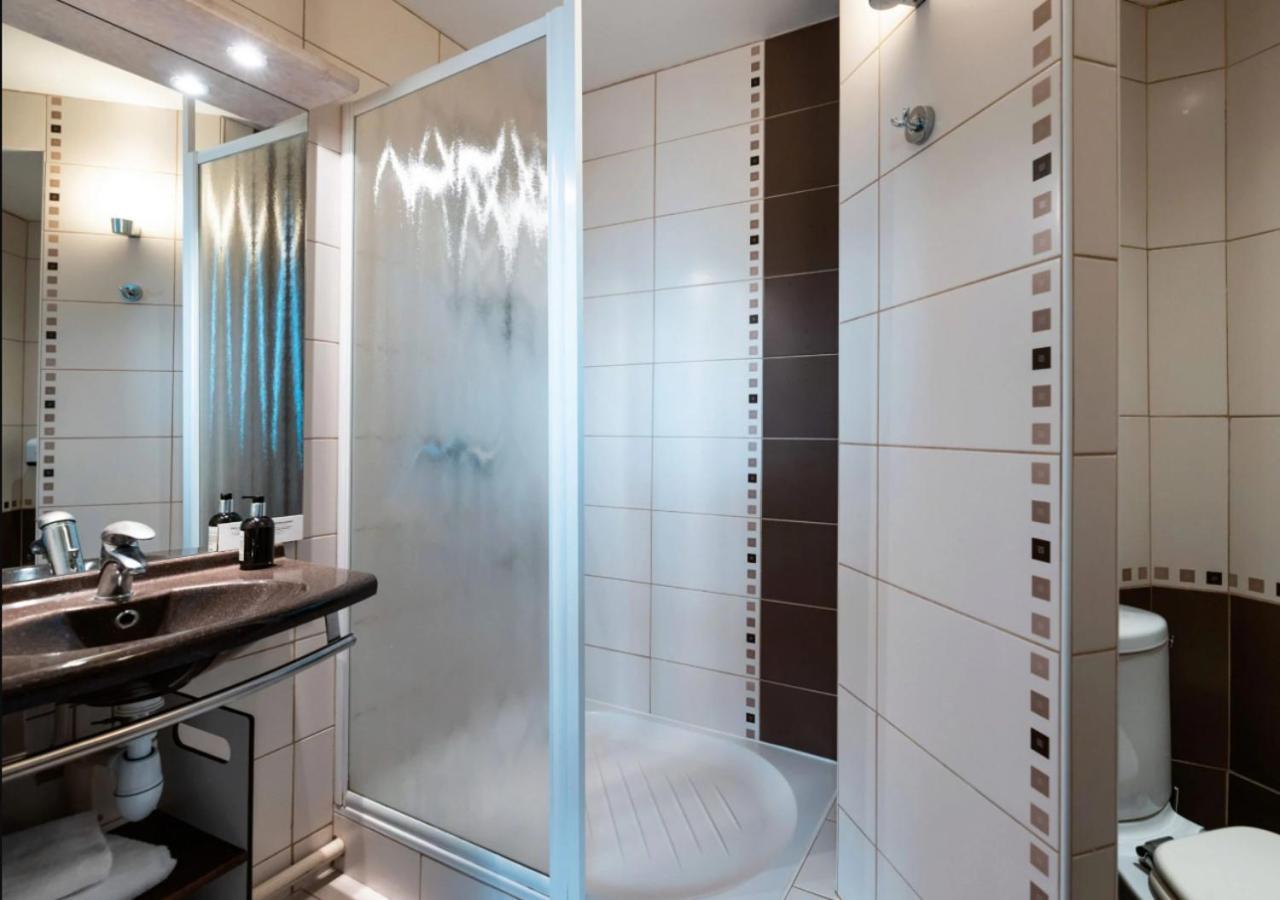 Logis Boutique Hotel Novalis กราดิกนัน ภายนอก รูปภาพ
