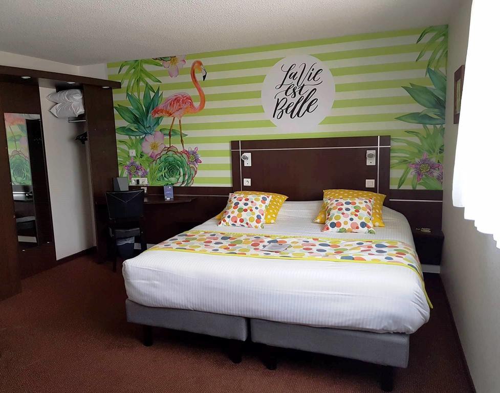 Logis Boutique Hotel Novalis กราดิกนัน ภายนอก รูปภาพ