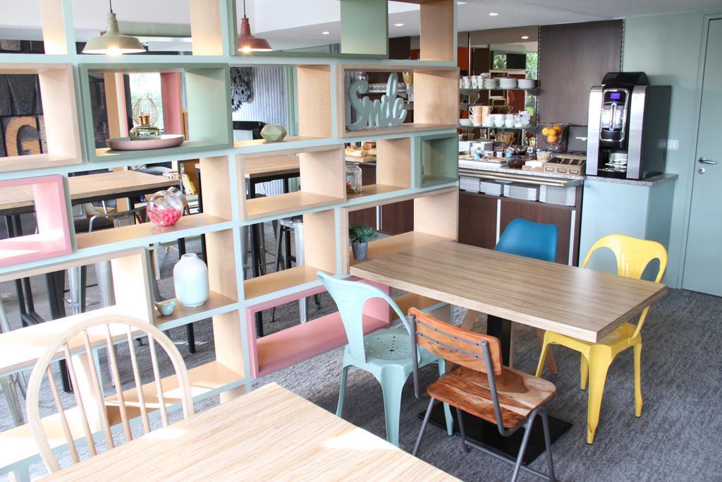 Logis Boutique Hotel Novalis กราดิกนัน ภายนอก รูปภาพ