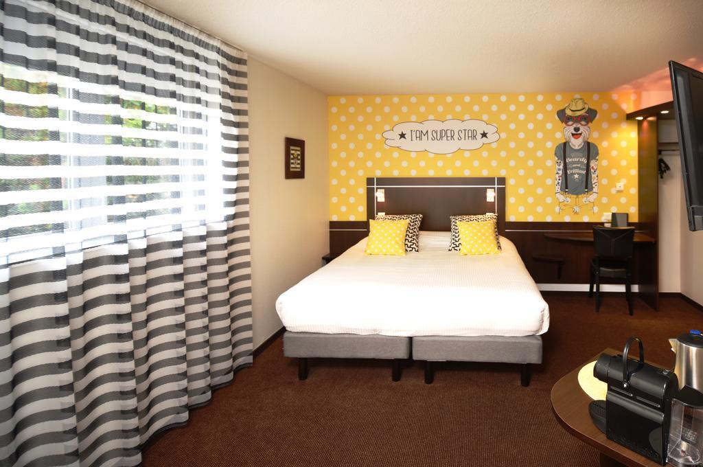 Logis Boutique Hotel Novalis กราดิกนัน ภายนอก รูปภาพ